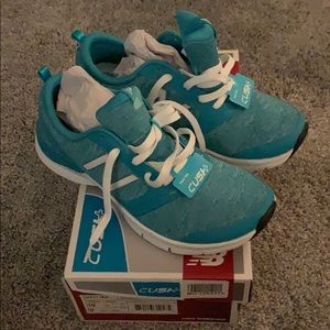 NWT New Balance Blue 10 Wide Cush+ Sneaker